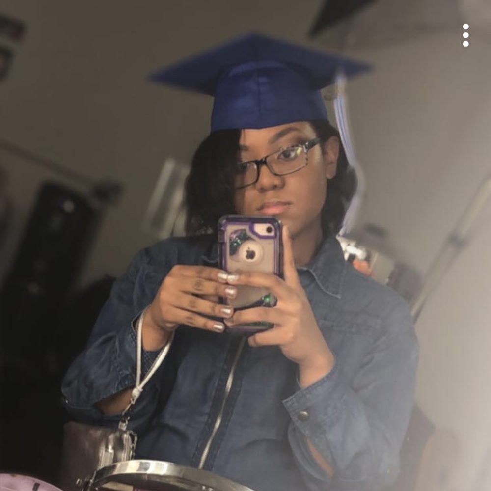 Meet your Posher, Diara